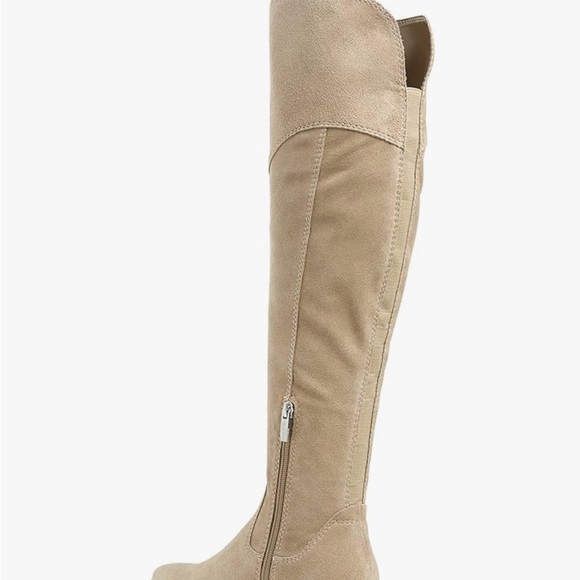 Vince Camuto boots - Picture 2 of 7